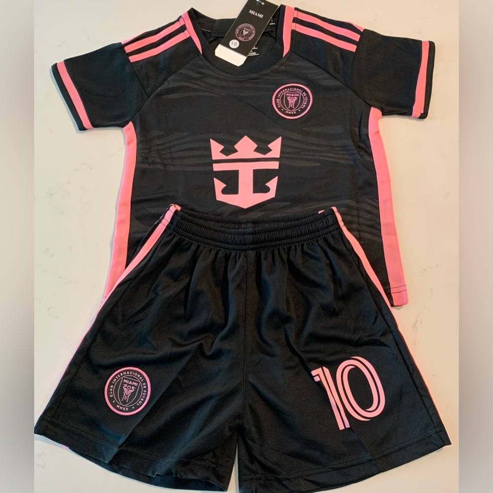 Lionel Messi 10 Kids Jersey Set NWT Toddler & Youth - Picture 4 of 4
